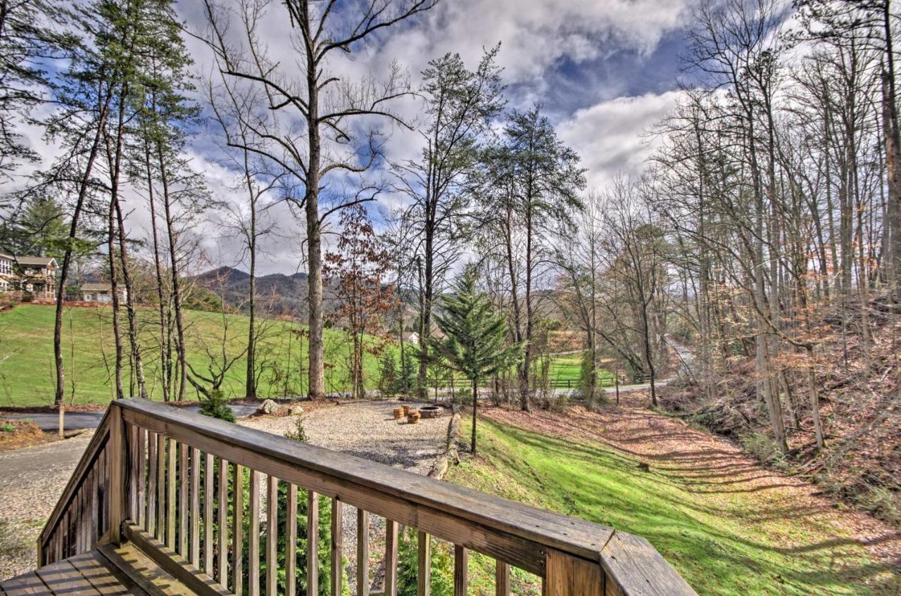 Bryson City Vacation Rental With Hot Tub And Fire Pit! Exterior photo